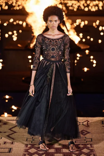 Look 23